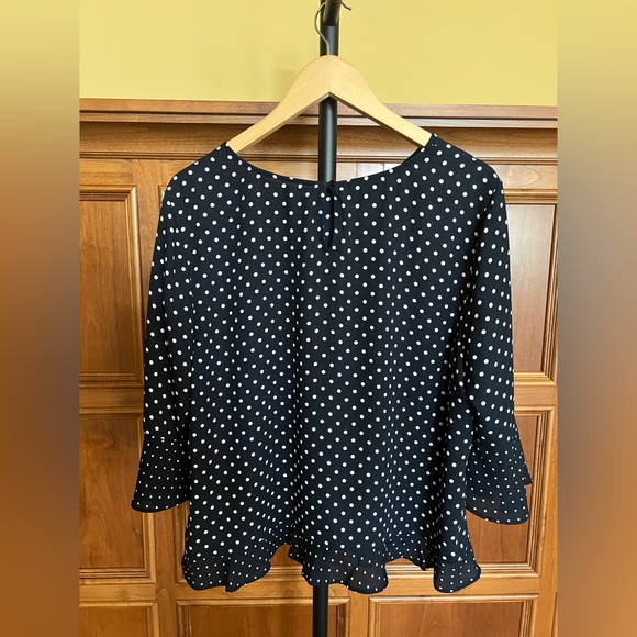 Talbots Blouse with Bell Sleeves Polka Dot Black and White Size XLP - Picture 6 of 16